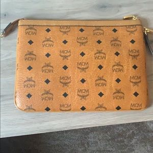 MCM pouch